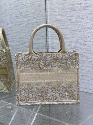 dior m1265 small book tote embroidery with 3d macrame effect m9624 004 luxibags.ru .jpg