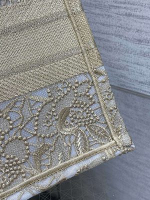 dior m1265 small book tote embroidery with 3d macrame effect m9624 005 luxibags.ru .jpg