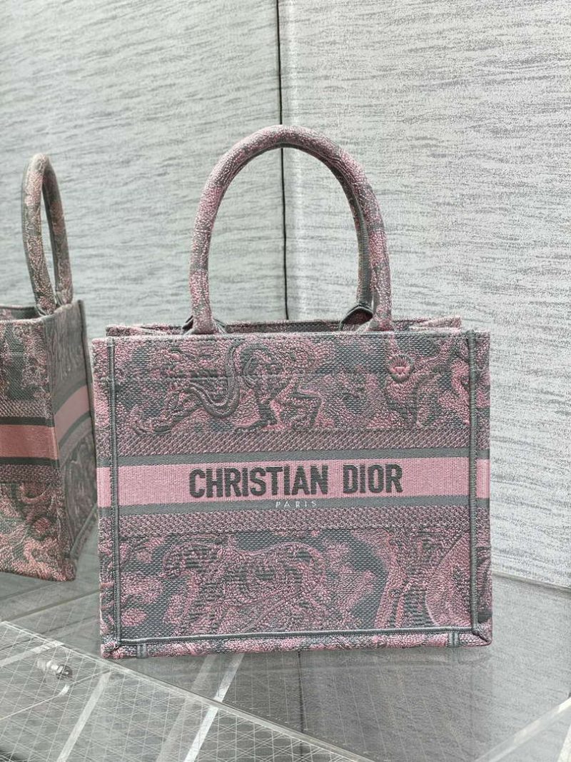 dior m1265 small book tote pink and gray toile de jouy sauvage embroidery 001 luxibags.ru .jpg