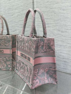 dior m1265 small book tote pink and gray toile de jouy sauvage embroidery 006 luxibags.ru .jpg