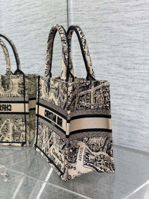 dior m1265 small book tote tan and black plan de paris embroidery m9617 006 luxibags.ru .jpg