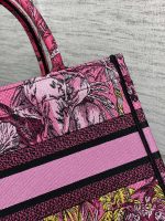 dior m1265 small book tote toile de jouy sauvage embroidery m9601 005 luxibags.ru .jpg