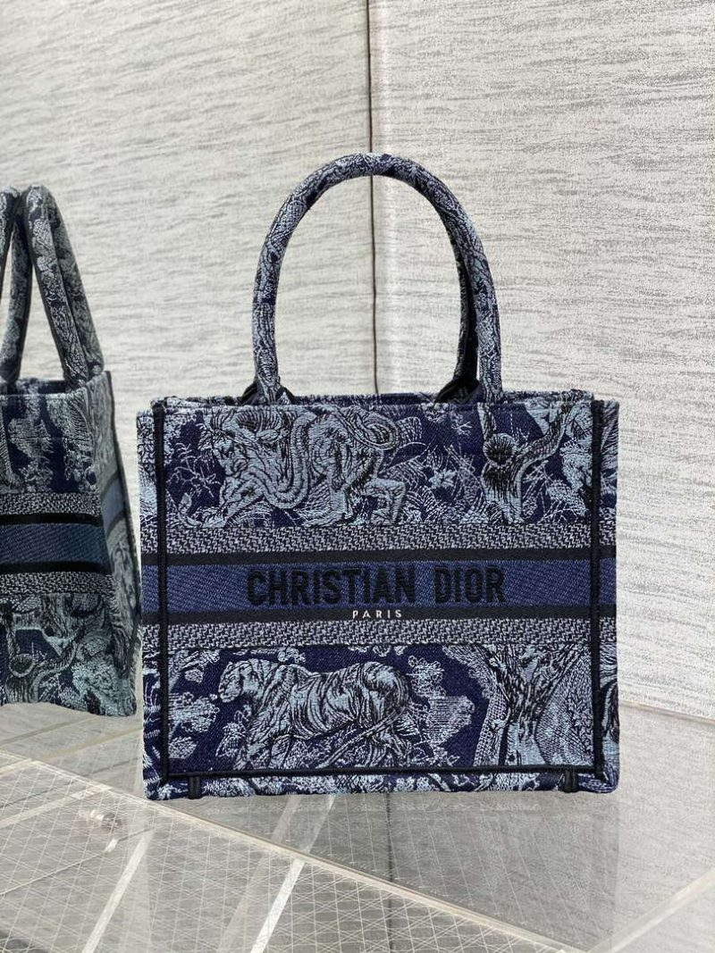dior m1265 small book tote toile de jouy sauvage embroidery m9602 001 luxibags.ru .jpg