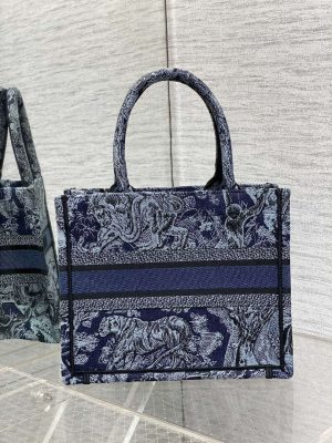 dior m1265 small book tote toile de jouy sauvage embroidery m9602 004 luxibags.ru .jpg