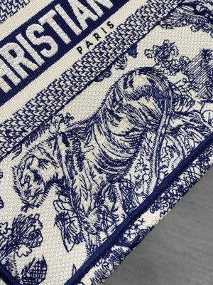 dior m1265 small book tote toile de jouy sauvage embroidery m9603 003 luxibags.ru .jpg