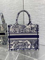 dior m1265 small book tote toile de jouy sauvage embroidery m9603 004 luxibags.ru .jpg