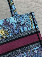 dior m1265 small book tote toile de jouy sauvage embroidery m9604 005 luxibags.ru .jpg