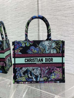 dior m1265 small book tote toile de jouy sauvage embroidery m9605 001 luxibags.ru .jpg