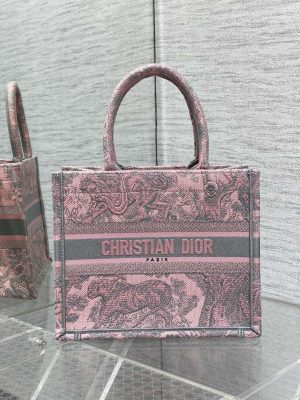 dior m1265 small book tote toile de jouy sauvage embroidery m9606 001 luxibags.ru 1.jpg