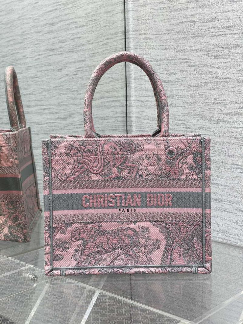 dior m1265 small book tote toile de jouy sauvage embroidery m9606 001 luxibags.ru 1.jpg