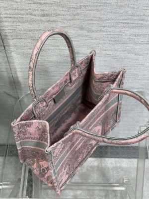 dior m1265 small book tote toile de jouy sauvage embroidery m9606 008 luxibags.ru .jpg