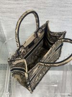 dior m1265 small book tote toile de jouy sauvage embroidery m9607 008 luxibags.ru .jpg