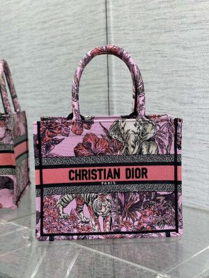 dior m1265 small book tote toile de jouy sauvage embroidery m9610 001 luxibags.ru .jpg