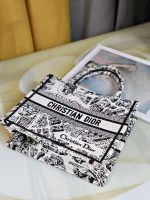 dior m1265 small book tote white and black plan de paris embroidery m9616 005 luxibags.ru .jpg dior m1265 small book tote white and black plan de paris embroidery m9616 005 luxibags.ru .jpg