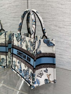 dior m1265 small book tote white and pastel midnight blue toile de jouy mexico embroidery 006 luxibags.ru .jpg