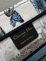 dior m1265 small book tote white and pastel midnight blue toile de jouy mexico embroidery 009 luxibags.ru .jpg dior m1265 small book tote white and pastel midnight blue toile de jouy mexico embroidery 009 luxibags.ru .jpg