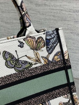 dior m1265 small book tote white and pastel midnight green toile de jouy mexico embroidery 005 luxibags.ru .jpg