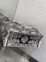 dior m1286 large book tote black and white butterfly bandana embroidery 007 luxibags.ru .jpg