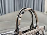 dior m1296 book tote medium beige and white butterfly bandana embroidery m095 005 luxibags.ru .jpg