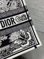 dior m1296 book tote medium black and white butterfly bandana embroidery m093 003 luxibags.ru .jpg