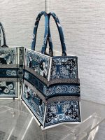 dior m1296 book tote medium blue and white butterfly bandana embroidery m093 006 luxibags.ru .jpg