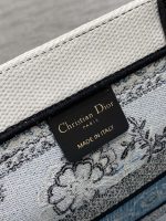 dior m1296 book tote medium blue and white butterfly bandana embroidery m093 009 luxibags.ru .jpg