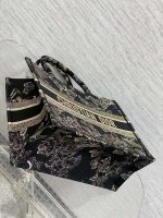 dior m1296 book tote medium blue and white butterfly bandana embroidery m102 07 luxibags.ru .jpg dior m1296 book tote medium blue and white butterfly bandana embroidery m102 07 luxibags.ru .jpg