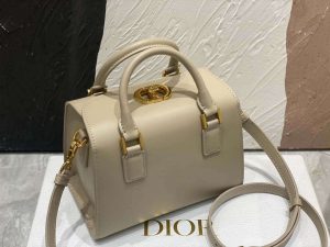 dior m8671ubeq m900 small boston bag beige box calfskin m8671 05 luxibags.ru .jpg