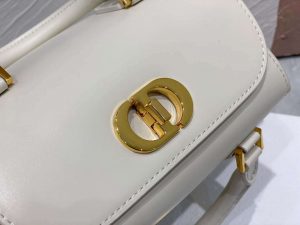 dior m8671ubeq m900 small boston bag white box calfskin m8671 06 luxibags.ru .jpg