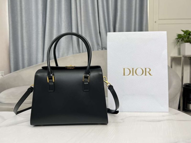 dior m8675 medium boston bag black box calfskin 01 luxibags.ru .jpg