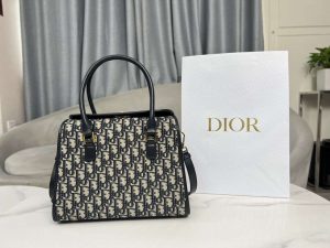 dior m8675 medium boston bag navy blue box oblique m8671 01 luxibags.ru .jpg