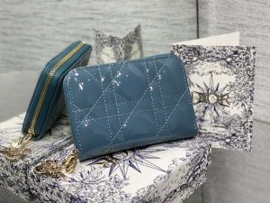 dior s0011 lady dior zipper card holder medium blue patent leather lambskin 02 luxibags.ru .jpg