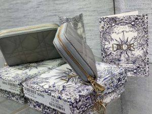 dior s0011 lady dior zipper card holder medium gray cannage lambskin 03 luxibags.ru .jpg