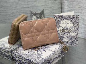 dior s0011 lady dior zipper card holder medium light pink patent leather lambskin 02 luxibags.ru .jpg