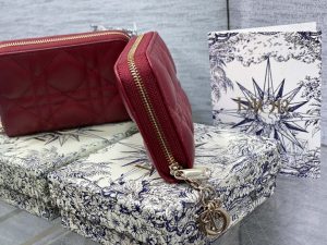 dior s0011 lady dior zipper card holder medium wine red cannage lambskin 03 luxibags.ru .jpg