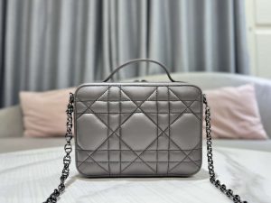 dior s5140 caro box bag gray quilted macrocannage calfskin 002 luxibags.ru .jpg