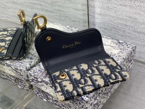 dior s5611 saddle flap card holder blue dior oblique jacquard 05 luxibags.ru .jpg