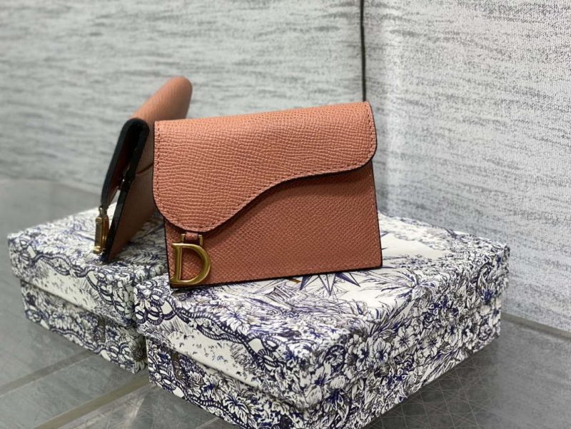 dior s5611 saddle flap card holder brown grained calfskin 01 luxibags.ru .jpg