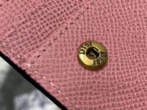 dior s5611 saddle flap card holder pink grained calfskin 06 luxibags.ru .jpg