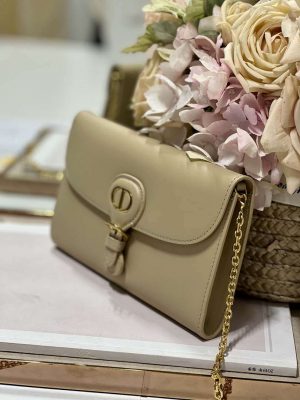dior s5703 bobby east west pouch with chain apricot smooth calfskin 003 luxibags.ru .jpg
