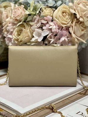 dior s5703 bobby east west pouch with chain apricot smooth calfskin 004 luxibags.ru .jpg