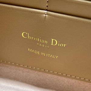 dior s5703 bobby east west pouch with chain caramel beige smooth calfskin 009 luxibags.ru .jpg