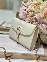 dior s5703 bobby east west pouch with chain white smooth calfskin 003 luxibags.ru .jpg