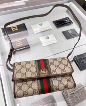 gampampampb 1 avn44.jpg