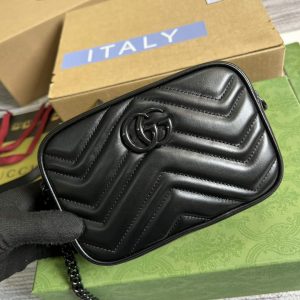 gucci 634936 gg marmont mini shoulder bag black matelass chevron leather 5 luxibags.ru .jpg