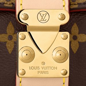 louis vuitton jewelry case 2.jpg