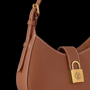 louis vuitton low key shoulder b.jpg