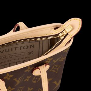 louis vuitton neverfull bb monog 4.jpg