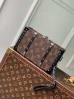 lv borsa uomo 19bkx.jpg