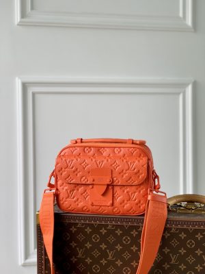 lv borsa uomo 8bibk.jpg